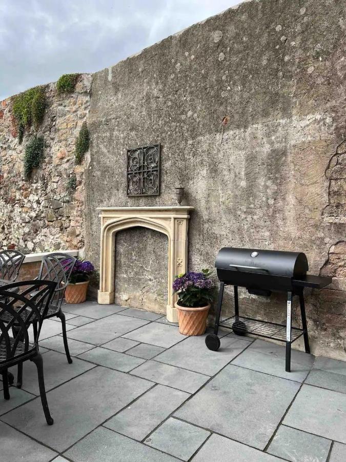 Converted Victorian Coach House With Hot Tub Stewartstown Extérieur photo